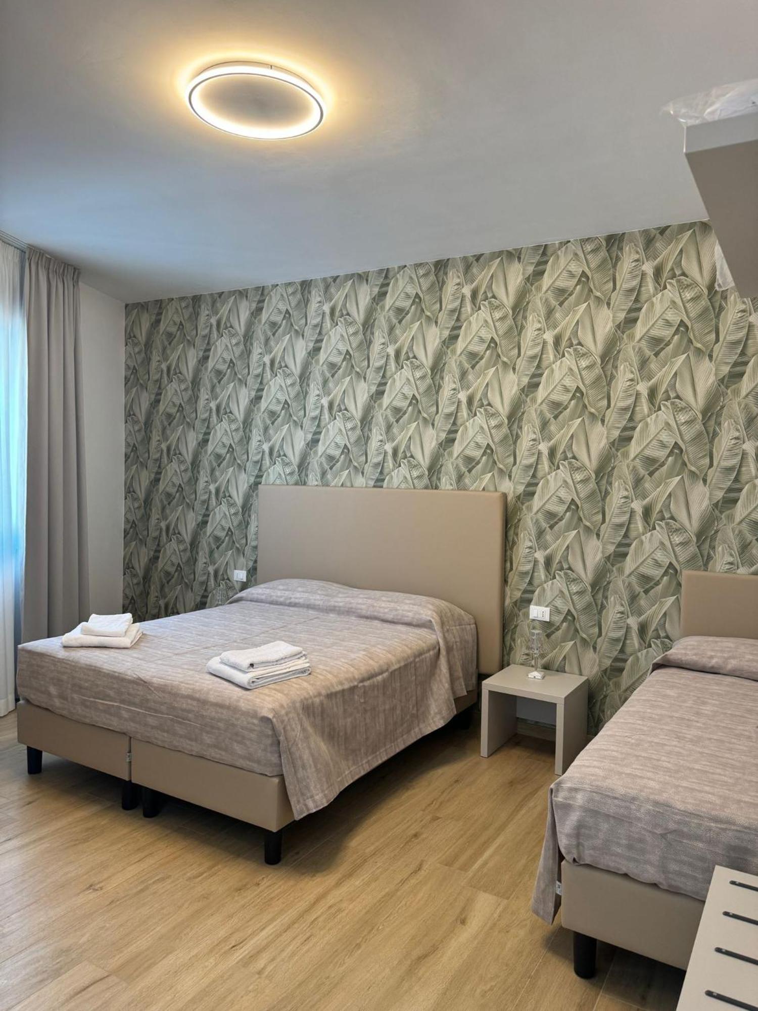 Guest House Al Porto Civitavecchia Exterior photo
